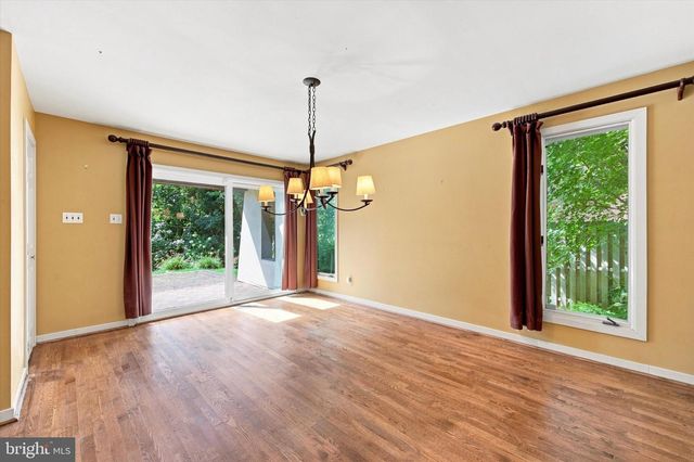 45 LLANFAIR CIR, Ardmore, PA 19003