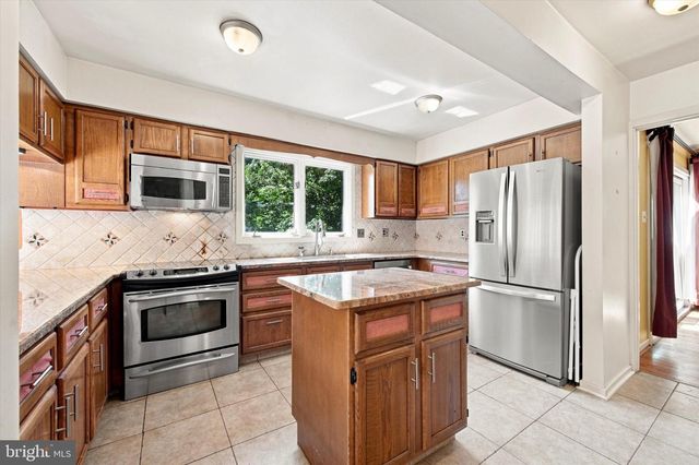 45 LLANFAIR CIR, Ardmore, PA 19003