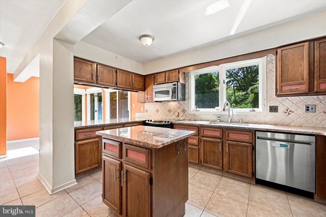 45 LLANFAIR CIR, Ardmore, PA 19003