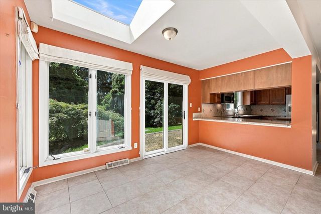 45 LLANFAIR CIR, Ardmore, PA 19003