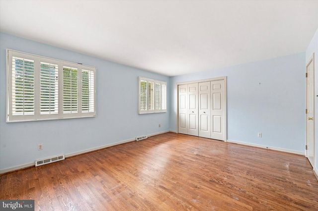 45 LLANFAIR CIR, Ardmore, PA 19003