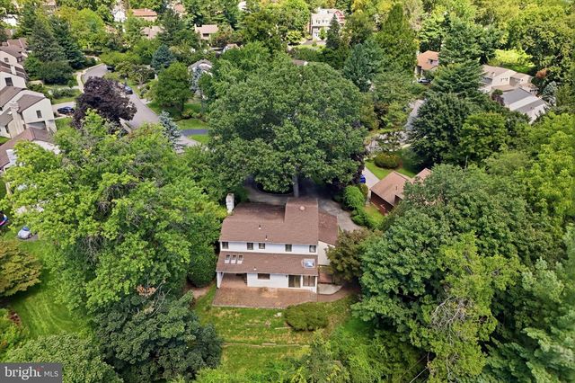 45 LLANFAIR CIR, Ardmore, PA 19003