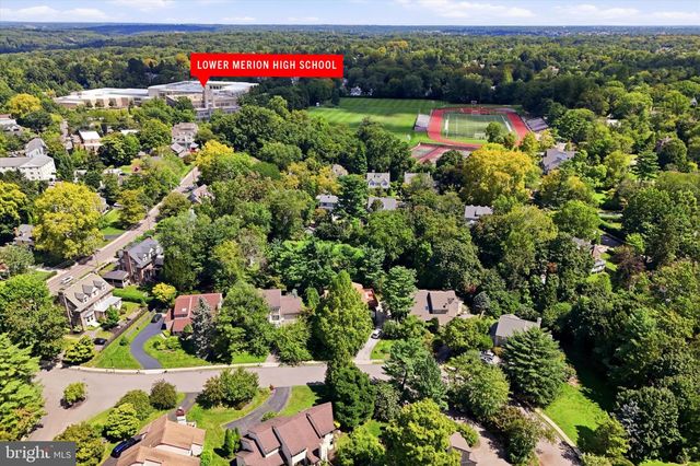 45 LLANFAIR CIR, Ardmore, PA 19003