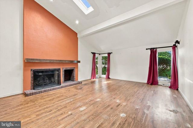 45 LLANFAIR CIR, Ardmore, PA 19003