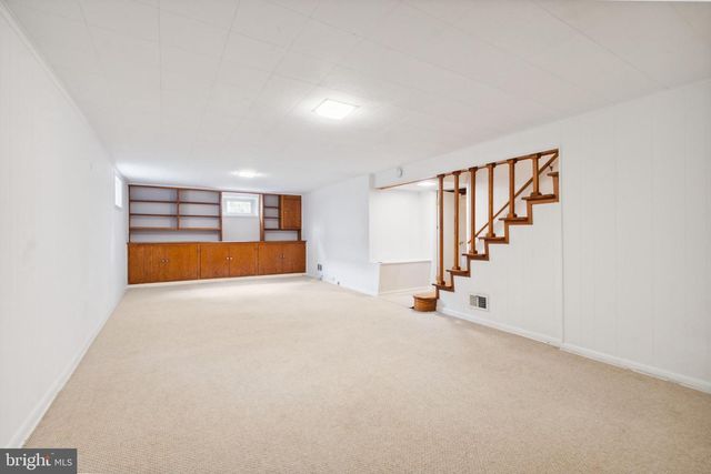 9923 MAYFIELD DR, Bethesda, MD 20817