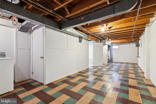9923 MAYFIELD DR, Bethesda, MD 20817