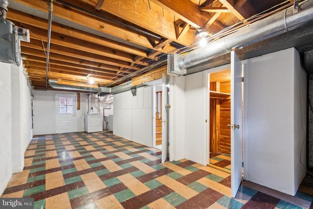 9923 MAYFIELD DR, Bethesda, MD 20817