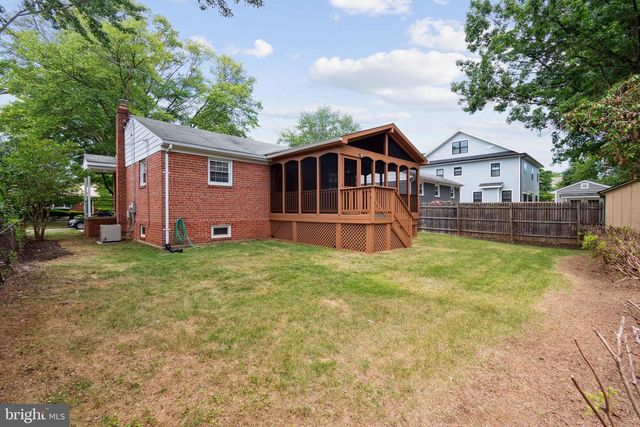 9923 MAYFIELD DR, Bethesda, MD 20817