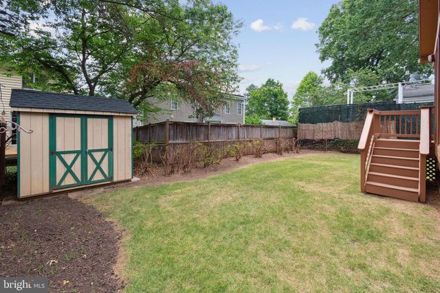 9923 MAYFIELD DR, Bethesda, MD 20817