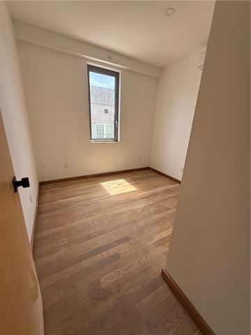 536 Smith Street 201, Providence, RI 02908