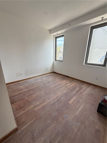 536 Smith Street 201, Providence, RI 02908