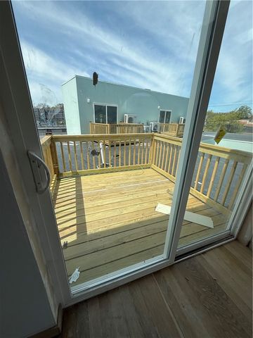 536 Smith Street 201, Providence, RI 02908