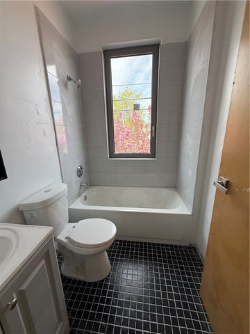 536 Smith Street 201, Providence, RI 02908