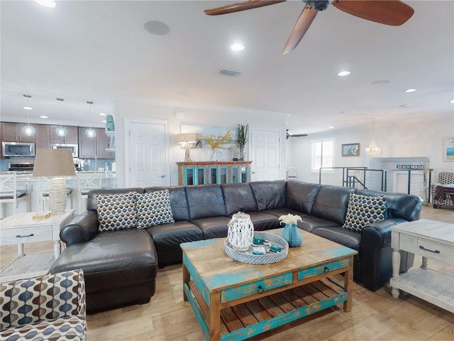 435 JESSAMINE AVENUE, New Smyrna Beach, FL 32169