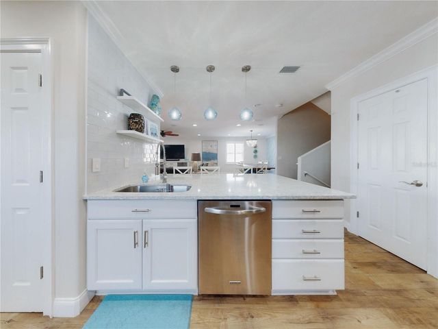 435 JESSAMINE AVENUE, New Smyrna Beach, FL 32169