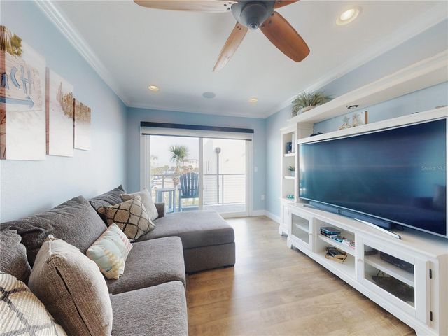 435 JESSAMINE AVENUE, New Smyrna Beach, FL 32169