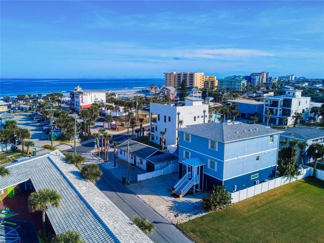 435 JESSAMINE AVENUE, New Smyrna Beach, FL 32169