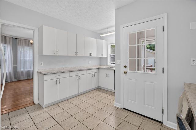 19289 Westwood Drive, Strongsville, OH 44149