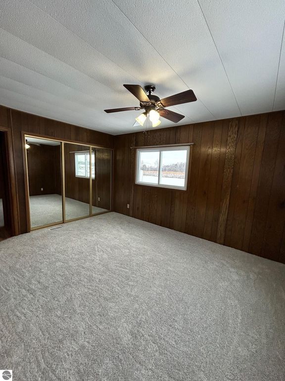 Image 22 of property listing at 5614 Cavender Drive, Shepherd, MI 48883