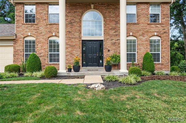 703 Trago Creek Drive, Ballwin, MO 63021
