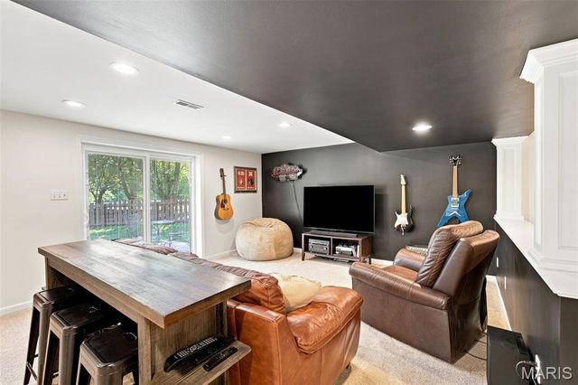 703 Trago Creek Drive, Ballwin, MO 63021