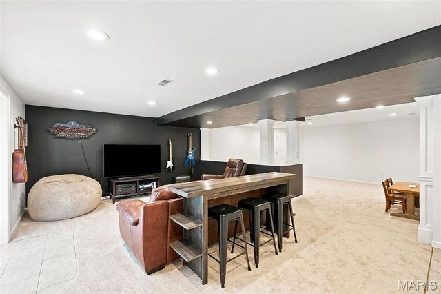 703 Trago Creek Drive, Ballwin, MO 63021