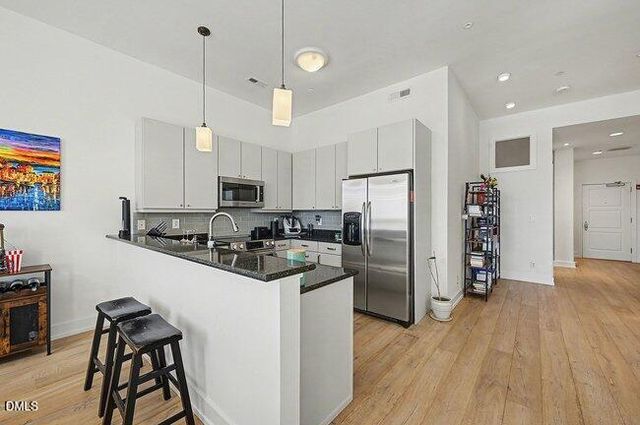 103 W Main Street 305, Durham, NC 27701