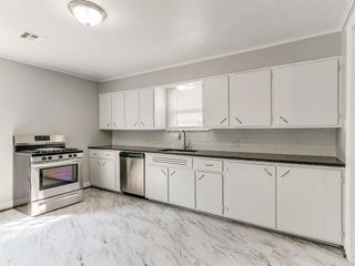 2933 Woodlawn Drive, Moore, OK 73160