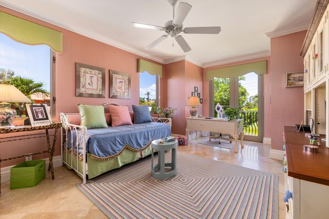 1207 N Atlantic Drive, Lantana, FL 33462