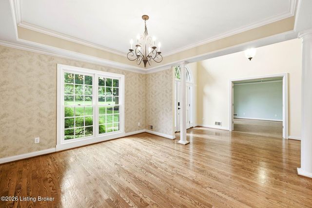5600 Chapel View Way, Crestwood, KY 40014