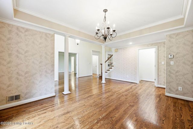 5600 Chapel View Way, Crestwood, KY 40014