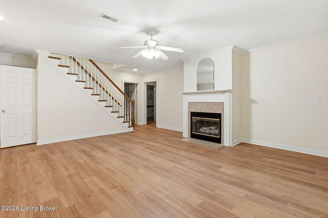 5600 Chapel View Way, Crestwood, KY 40014