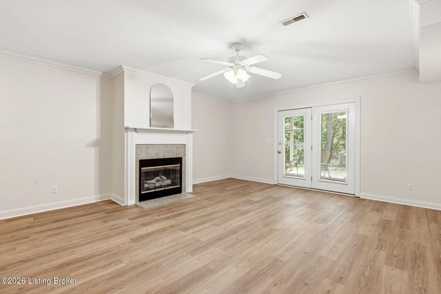 5600 Chapel View Way, Crestwood, KY 40014