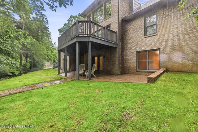 5600 Chapel View Way, Crestwood, KY 40014