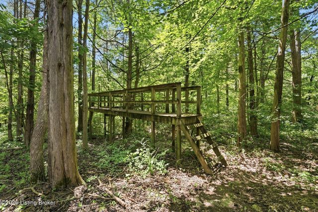 5600 Chapel View Way, Crestwood, KY 40014