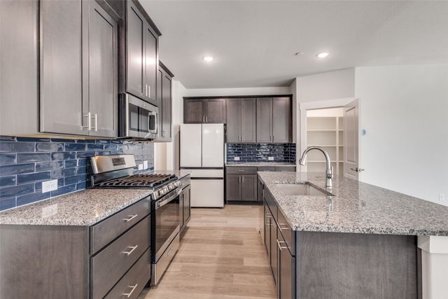 8821 Enclave Way, Northlake, TX 76262