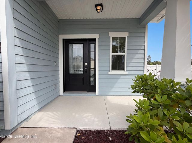 8250 CAPE FOX Drive, Jacksonville, FL 32222