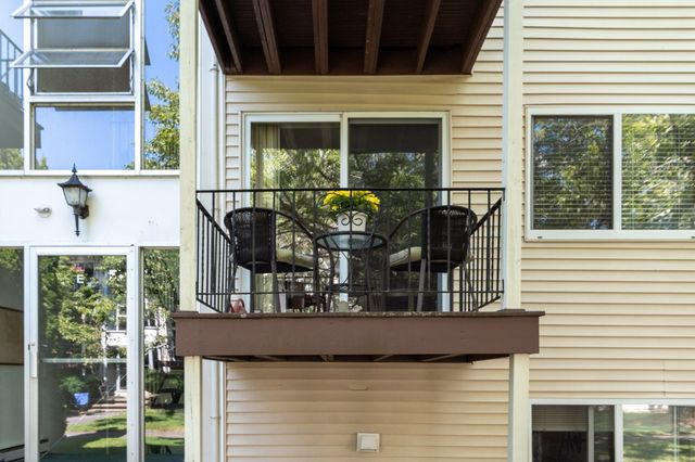 16 Appleton Park E4, Ipswich, MA 01938