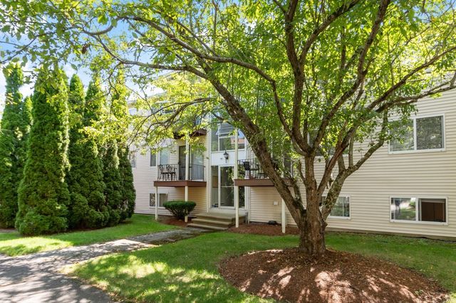16 Appleton Park E4, Ipswich, MA 01938