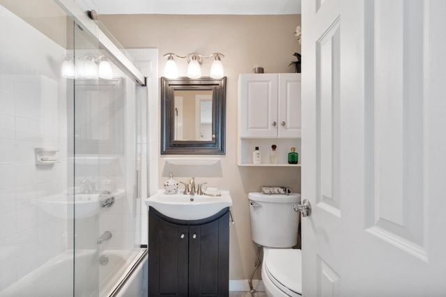 16 Appleton Park E4, Ipswich, MA 01938