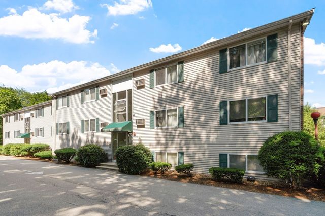 16 Appleton Park E4, Ipswich, MA 01938