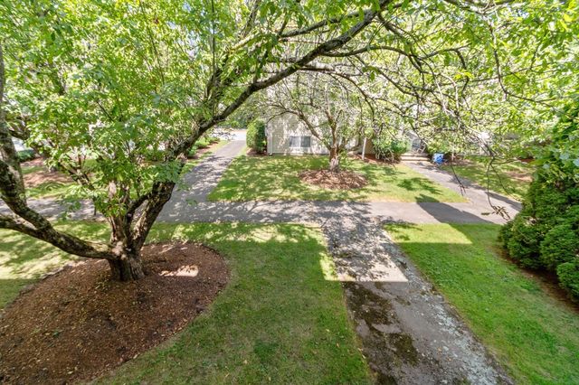 16 Appleton Park E4, Ipswich, MA 01938