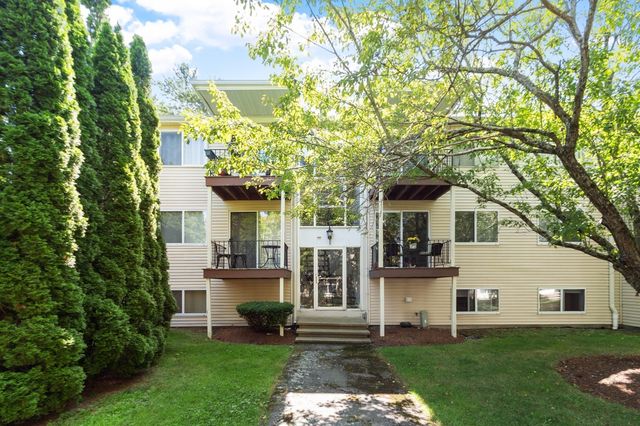 16 Appleton Park E4, Ipswich, MA 01938