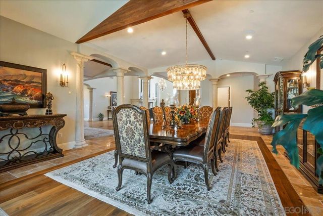 1015 Rachelle Way, El Cajon, CA 92019