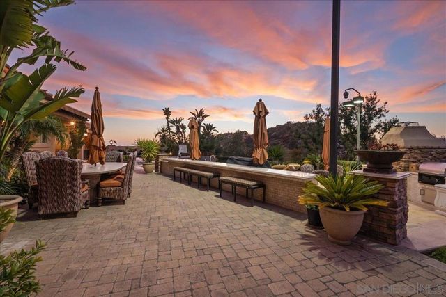 1015 Rachelle Way, El Cajon, CA 92019