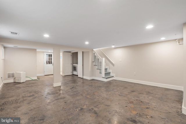 50 53RD ST SE, Washington, DC 20019