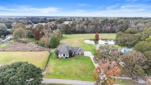 22553 Green Acres Blvd, Denham Springs, LA 70726