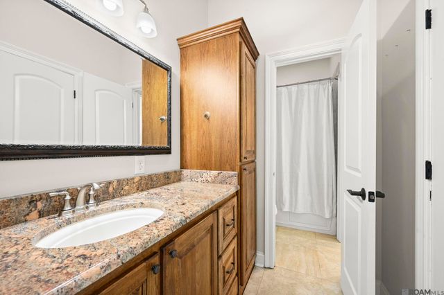 22553 Green Acres Blvd, Denham Springs, LA 70726