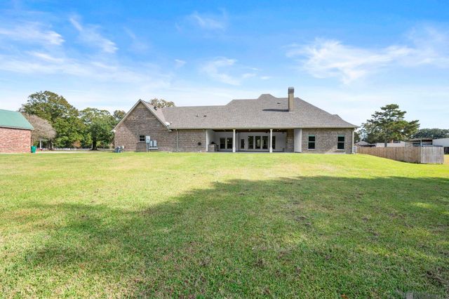 22553 Green Acres Blvd, Denham Springs, LA 70726