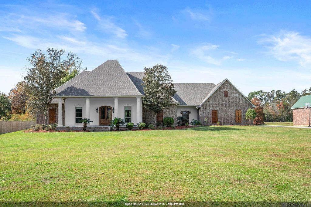 22553 Green Acres Blvd, Denham Springs, LA 70726